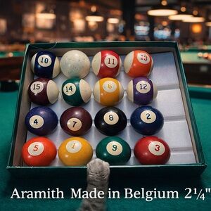 Used complete set (vintage Belgium Aramith) Billiard Balls